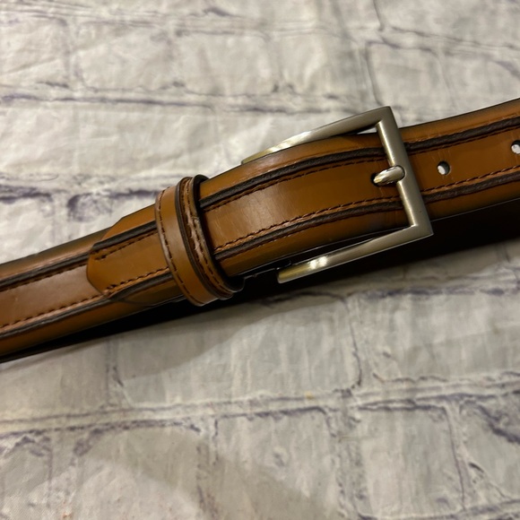 FLORSHEIM GENUINE LEATHER BROWN 3D DETAIL WITH SILVER TONE BUCKLE MENS BELT 38 - Picture 4 of 9
